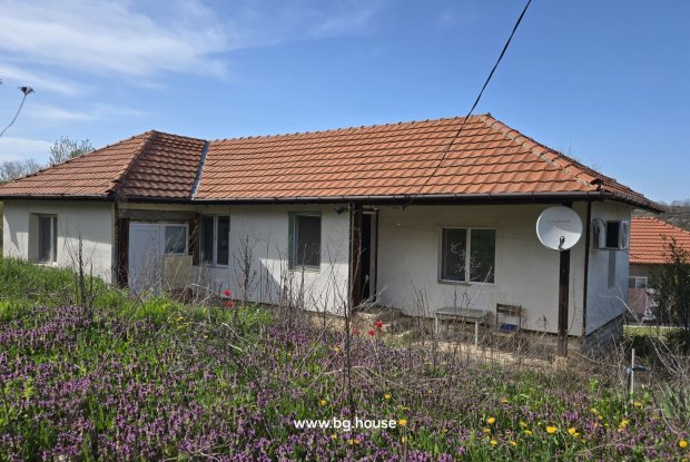 Image No.25-2 Bed House for sale