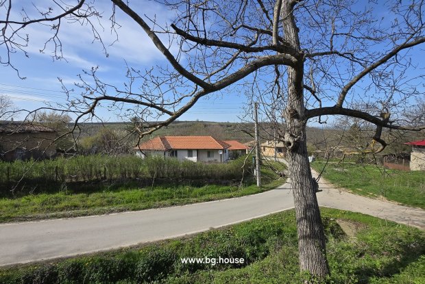 Image No.26-2 Bed House for sale