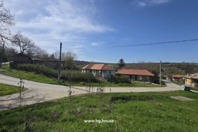 Bulgarian house for sale in village Zvezda (10)