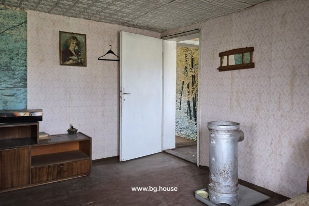 Image No.13-3 Bed House for sale