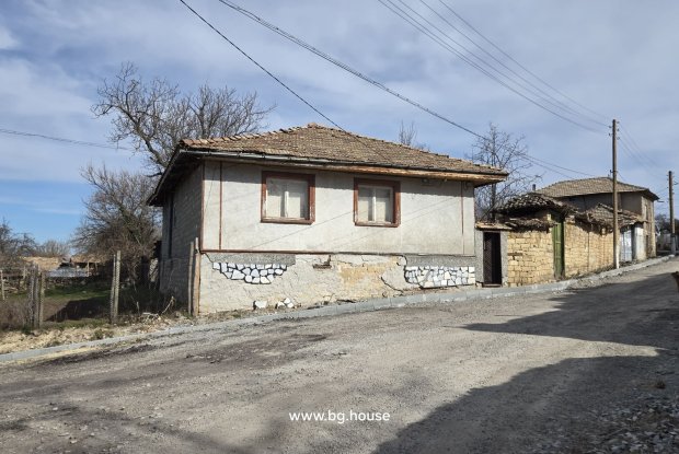 Image No.4-3 Bed House for sale