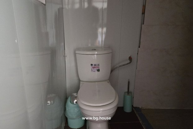 Image No.12-2 Bed House for sale