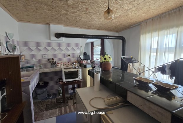 Image No.19-2 Bed House for sale