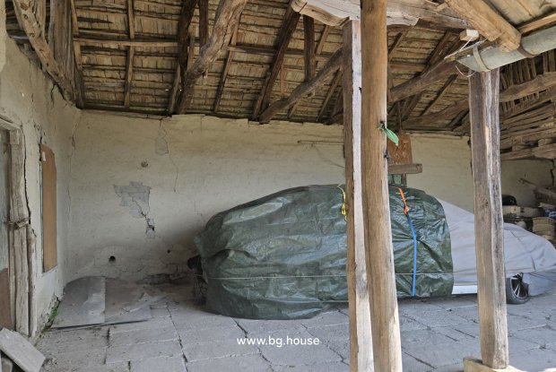 Image No.20-2 Bed House for sale