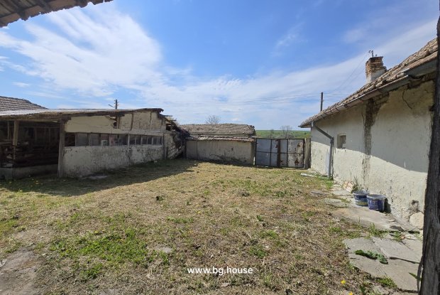 Image No.22-2 Bed House for sale