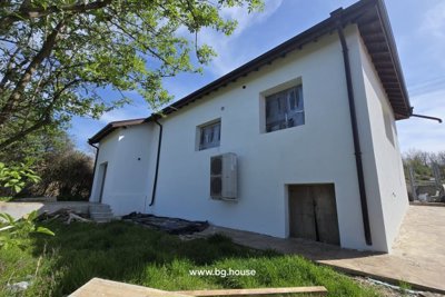 1 - Popovo, House
