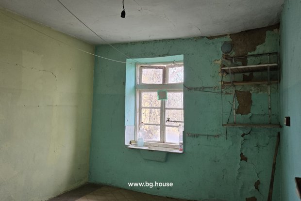 Image No.13-3 Bed House for sale