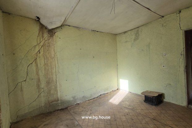 Image No.19-3 Bed House for sale