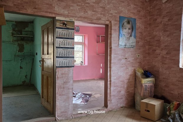 Image No.21-3 Bed House for sale