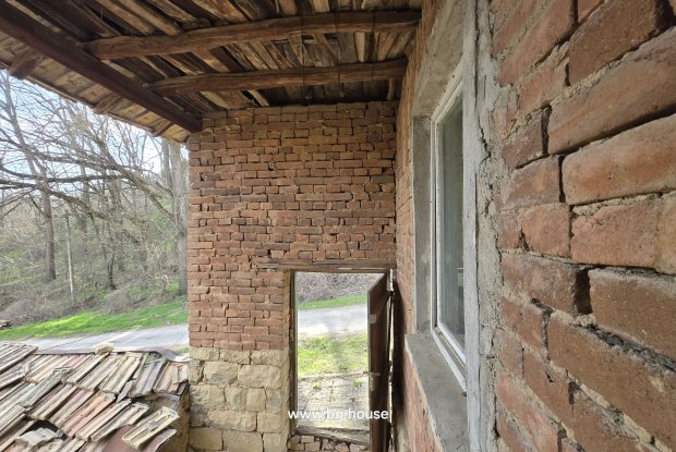 Image No.25-3 Bed House for sale