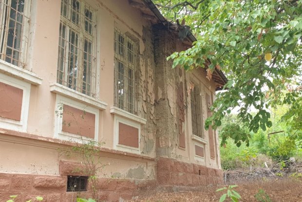 Image No.25-4 Bed Property for sale