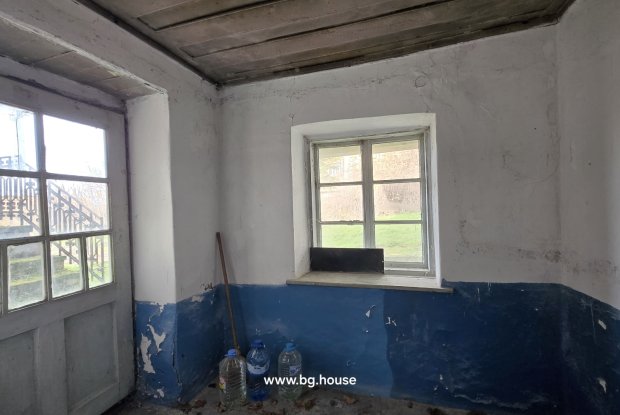 Image No.25-5 Bed House for sale