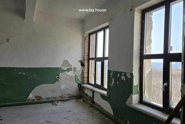 Image No.14-3 Bed Apartment for sale
