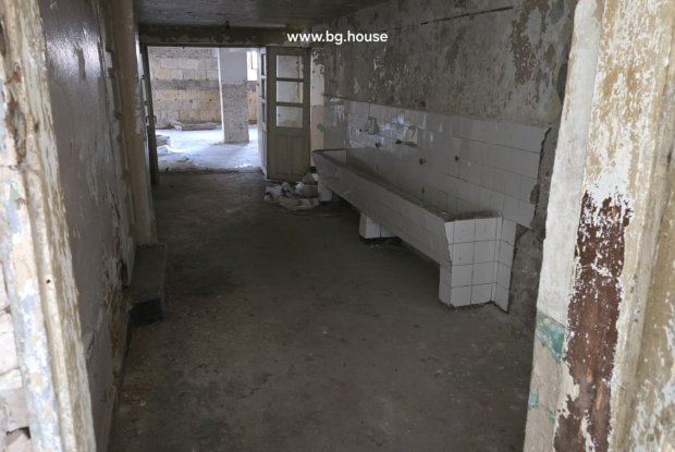 Image No.17-3 Bed Apartment for sale