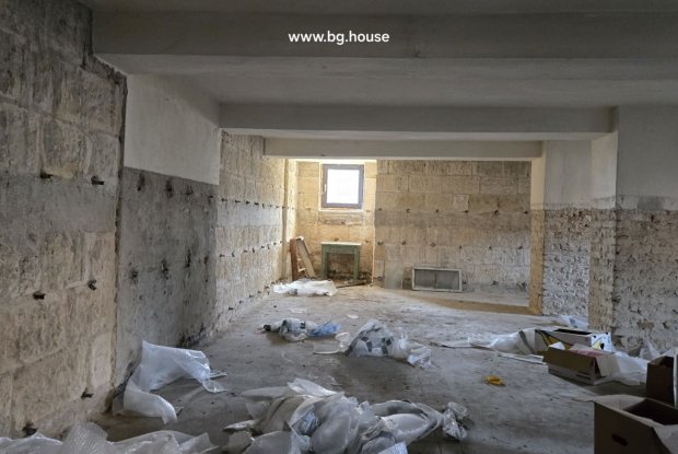 Image No.23-3 Bed Apartment for sale