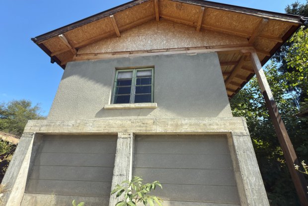 Image No.17-2 Bed House for sale