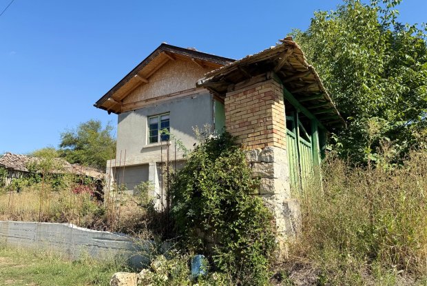 Image No.3-2 Bed House for sale