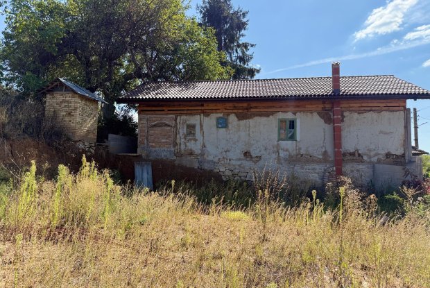 Image No.9-2 Bed House for sale