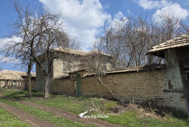 Image No.7-3 Bed House for sale