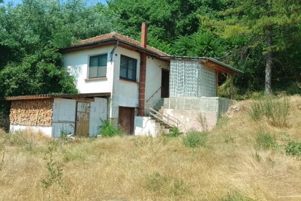 Image No.5-Maison de 1 chambre à vendre à Dve Mogili