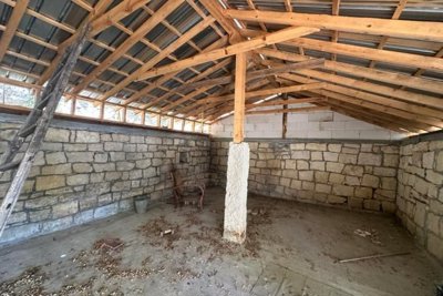 Bulgarian house for sale next to a hill in village Ostritsa (3) – Copy