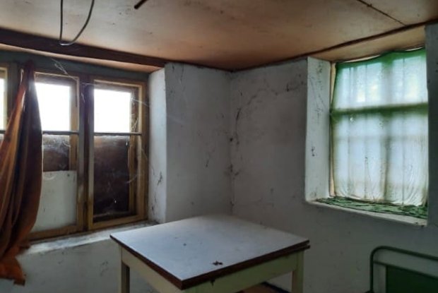 Image No.15-4 Bed House for sale