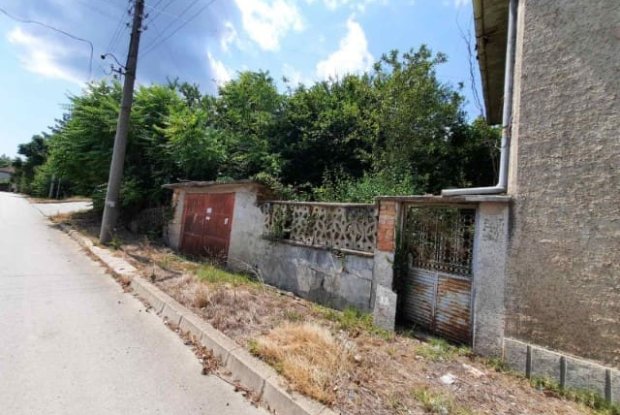 Image No.17-4 Bed House for sale