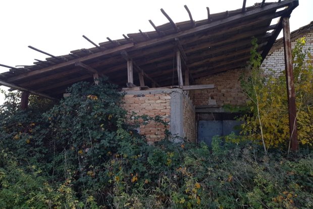 Image No.21-Farmhouse for sale