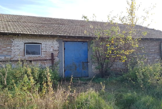 Image No.25-Farmhouse for sale