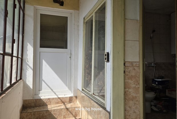 Image No.21-4 Bed House for sale