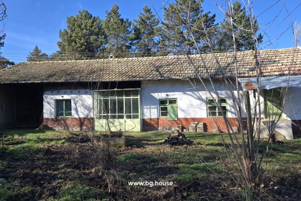Image No.3-3 Bed House for sale