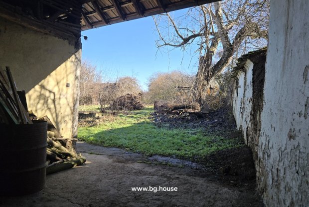 Image No.5-3 Bed House for sale