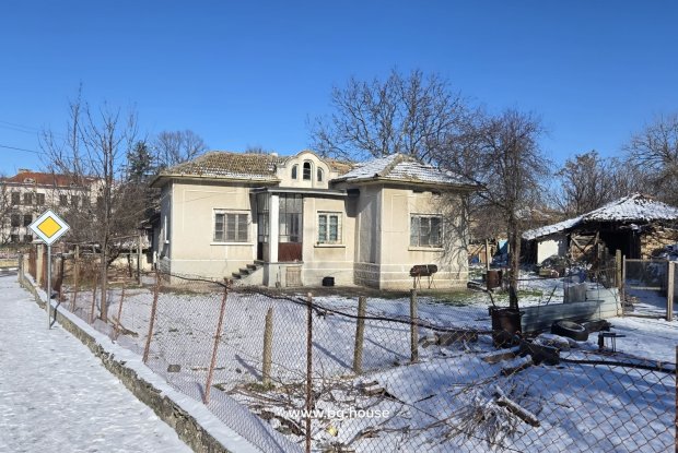 Image No.18-2 Bed House for sale