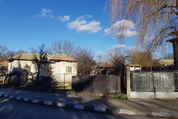 Image No.6-2 Bed House for sale