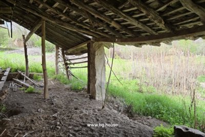 Bulgarian rural house for sale in village Ostritsa (12)
