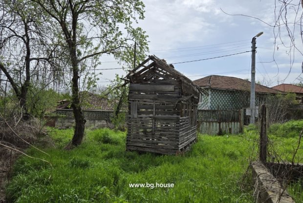 Image No.15-2 Bed House for sale