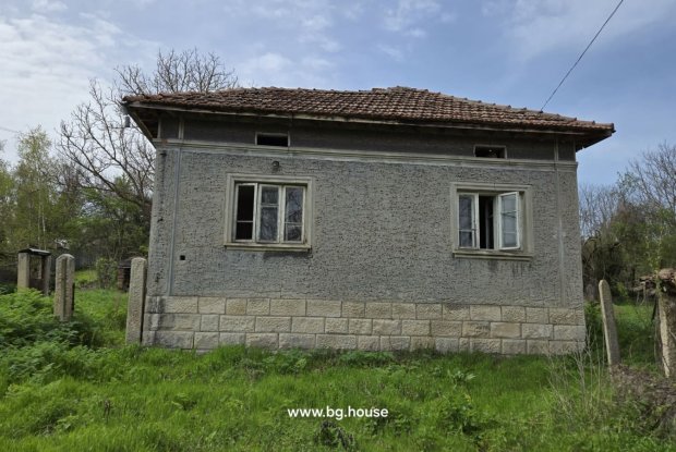 Image No.18-2 Bed House for sale