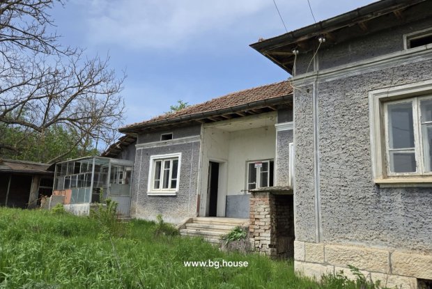 Image No.23-2 Bed House for sale