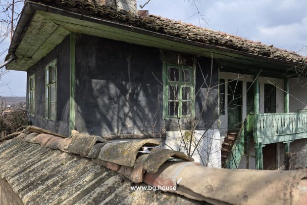 Image No.11-3 Bed House for sale