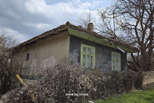 Image No.17-3 Bed House for sale