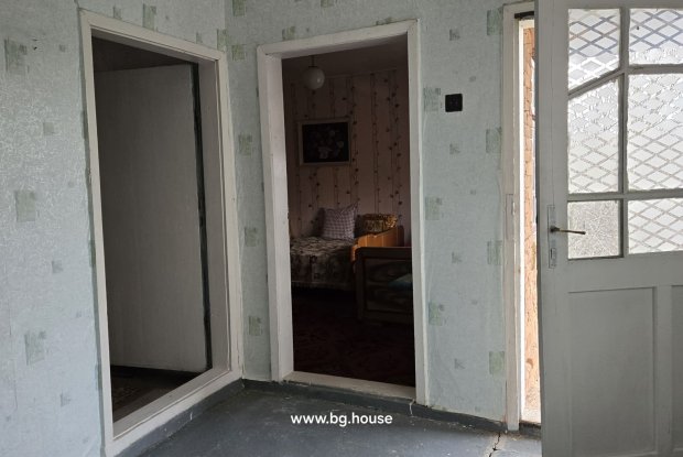 Image No.21-5 Bed House for sale