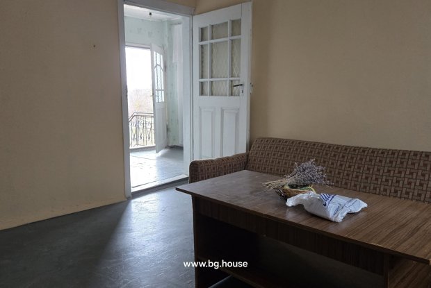 Image No.26-5 Bed House for sale