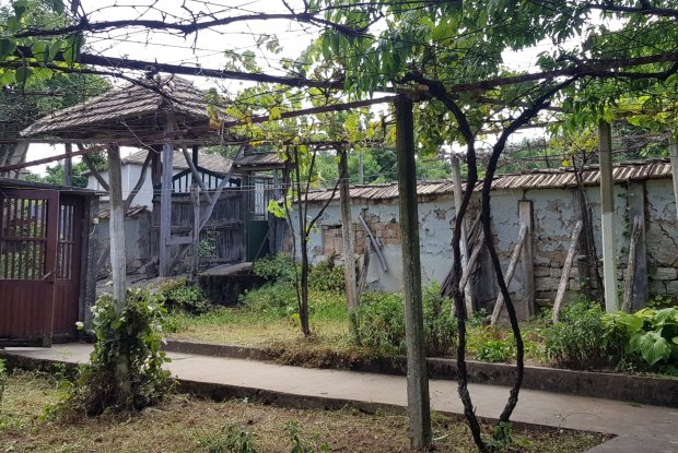 Image No.11-3 Bed House for sale