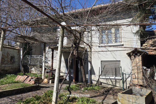 Image No.3-3 Bed House for sale
