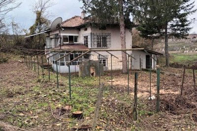 1 - Dve Mogili, Maison