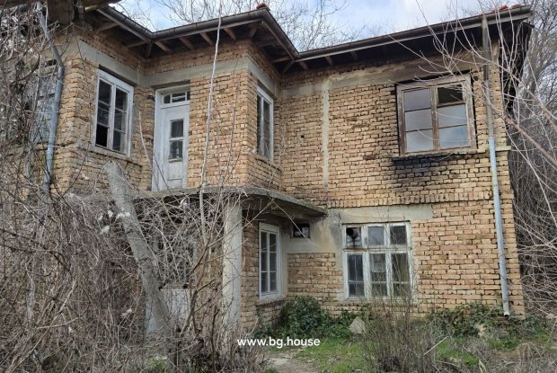 Image No.19-4 Bed House for sale
