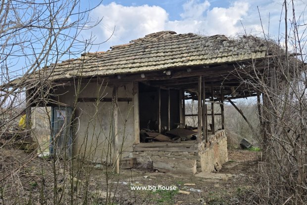 Image No.22-4 Bed House for sale