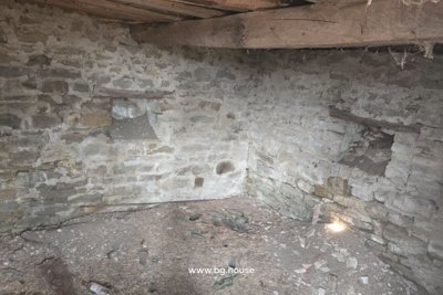 Old Bulgarian house for sale with great views in rural village Baba Tonka (22)