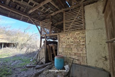 Cheap Bulgarian house for sale in village Sadina with well (42)