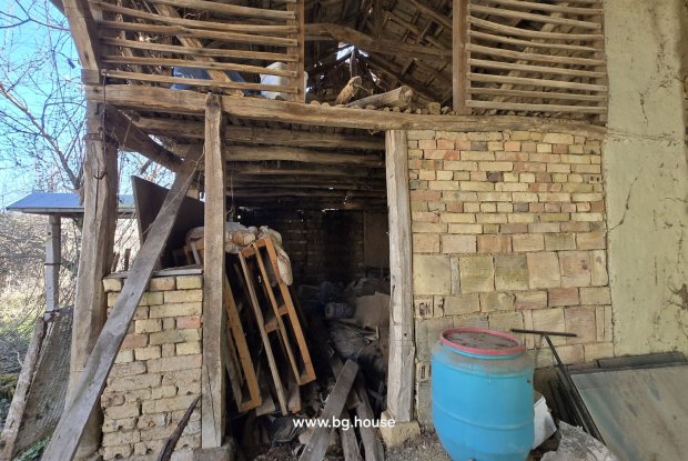 Image No.14-3 Bed House for sale